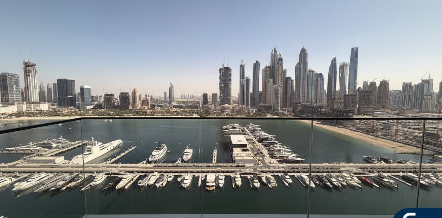 Apartment in EMAAR Beachfront, Dubai Harbour, Dubai 2 bedrooms, 116 sq.m. № 98806