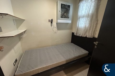 Снять в аренду таунхаус в Jumeirah Village Triangle, Дубай: 3 спальни, 240м², № 98802 - фото 16