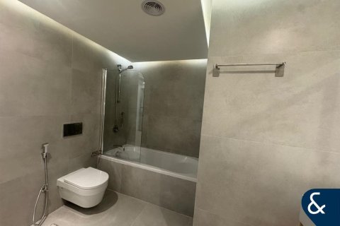 Снять в аренду квартиру в Даунтаун Дубай (Даунтаун Бурдж Дубай), Дубай: студию, 43м², № 98801 - фото 11