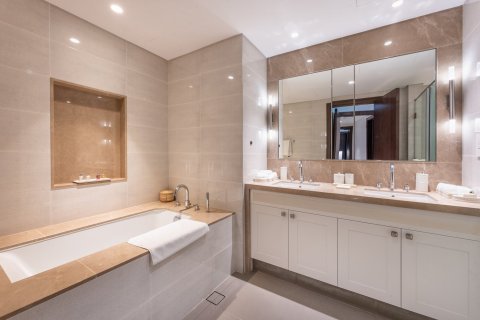 Apartment in Downtown Dubai (Downtown Burj Dubai), Dubai 2 bedrooms, 153 sq.m. № 97056 - photo 15