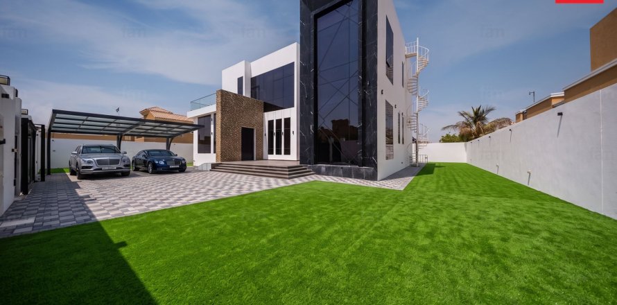 Villa à Al Barsha, Dubai, studio, 985.5 m², № 133073