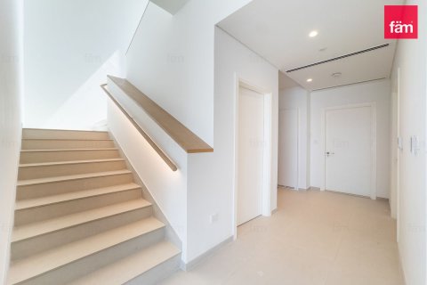 Снять в аренду таунхаус в Джабаль-Али, Дубай: 3 спальни, 242.3м², № 133074 - фото 9