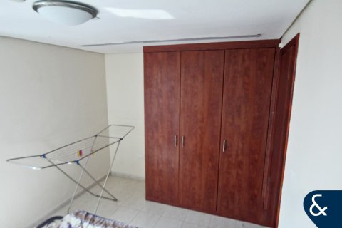 Купить квартиру в Джумейра Лейк Тауэрс, Дубай: 3 спальни, 137м², № 75214 - фото 4