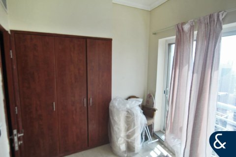 Купить квартиру в Джумейра Лейк Тауэрс, Дубай: 3 спальни, 137м², № 75214 - фото 3