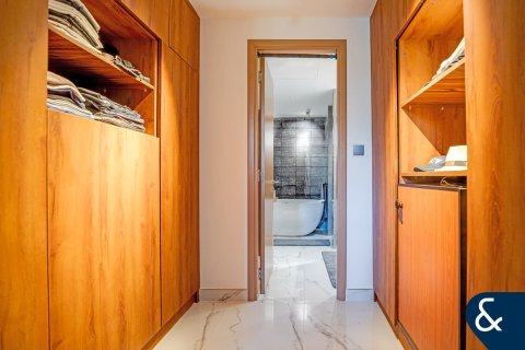 Apartment in Motor City, Dubai 2 bedrooms, 137 sq.m. № 75207 - photo 17