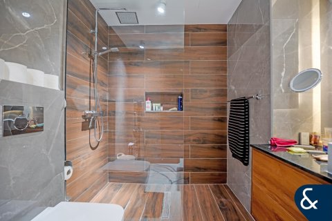 Apartment in Motor City, Dubai 2 bedrooms, 137 sq.m. № 75207 - photo 23