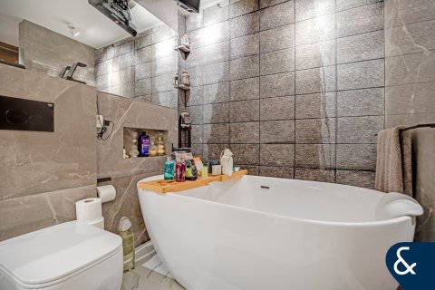 Apartment in Motor City, Dubai 2 bedrooms, 137 sq.m. № 75207 - photo 18