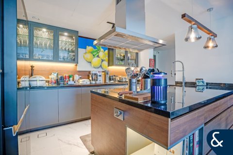 Apartment in Motor City, Dubai 2 bedrooms, 137 sq.m. № 75207 - photo 13