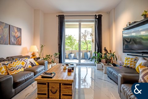 Apartment in Motor City, Dubai 2 bedrooms, 137 sq.m. № 75207 - photo 2