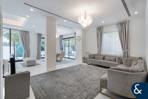 Купить виллу в Samara, Arabian Ranches 2, Дубай: 5 спален, 369м², № 75215 - фото 8