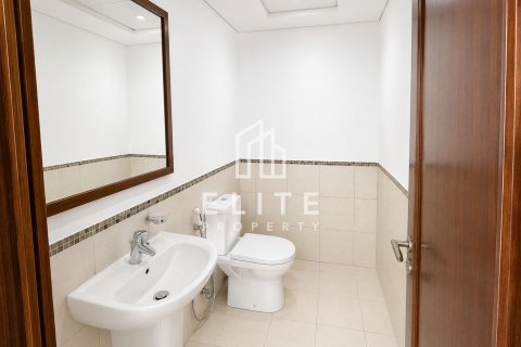 Appartement à The Views, Dubai, 2 chambres, 112 m², № 121624 - photo 6