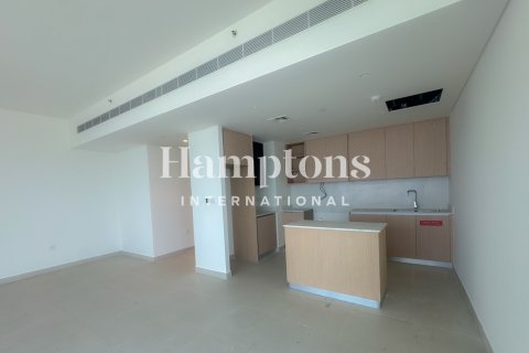 Apartment in The Views 1, The Views, Dubai 3 bedrooms, 177.53763300 sq.m. № 121172 - photo 8
