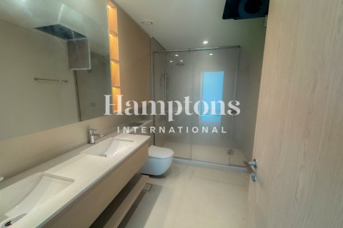 Apartment in The Views 1, The Views, Dubai 3 bedrooms, 177.53763300 sq.m. № 121172 - photo 5