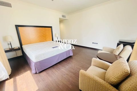Appartement à Jumeirah Beach Residence, Dubai, 3 chambres, 198 m², № 121166
