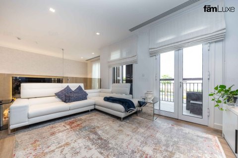 فيلا في دبي 3 غرف نوم, 356.4 م² رقم 64429 - صورة 11