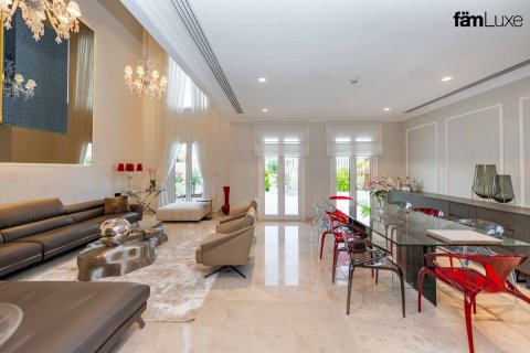 فيلا في دبي 3 غرف نوم, 356.4 م² رقم 64429 - صورة 2