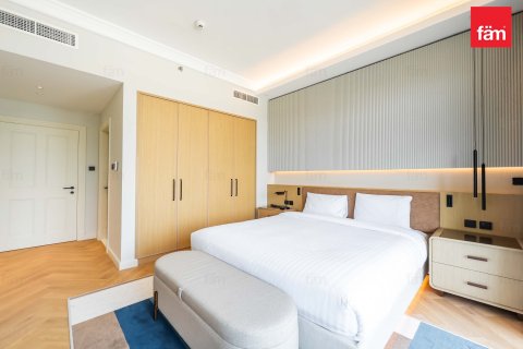 Снять в аренду квартиру в Аль-Барше, Дубай: 1 спальня, 107м², № 64437 - фото 15