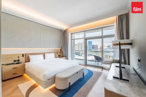 Снять в аренду квартиру в Аль-Барше, Дубай: 1 спальня, 107м², № 64437 - фото 13