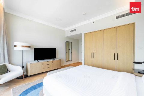 Снять в аренду квартиру в Аль-Барше, Дубай: 1 спальня, 107м², № 64427 - фото 16