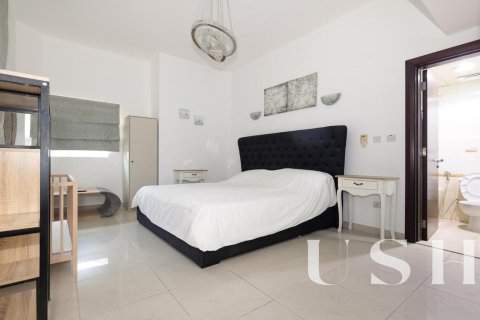 Appartement à Jumeirah Lake Towers, Dubai, 2 chambres, 86 m², № 39566 - photo 12