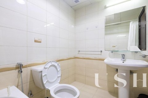 Appartement à Jumeirah Lake Towers, Dubai, 2 chambres, 86 m², № 39566 - photo 2