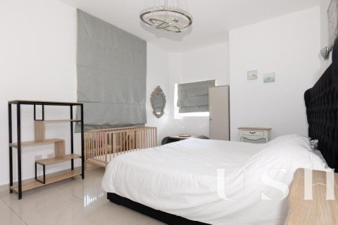 Appartement à Jumeirah Lake Towers, Dubai, 2 chambres, 86 m², № 39566 - photo 8