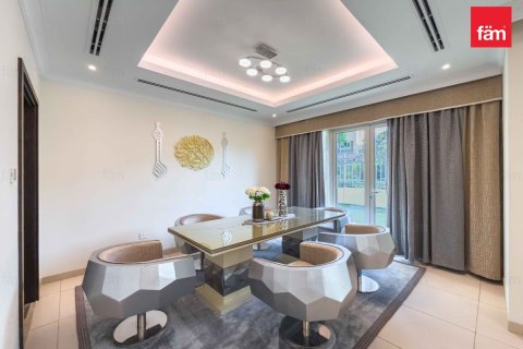 Villa en Al Barsha, Dubai, 4 dormitorios, 354 m², № 95416 - foto 7