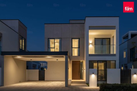 Villa in Dubai 4 bedrooms, 583.5 sq.m. № 95415 - photo 2