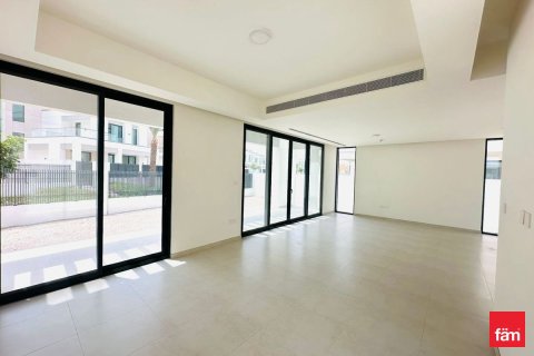 Villa in Dubai 4 bedrooms, 583.5 sq.m. № 95415 - photo 15