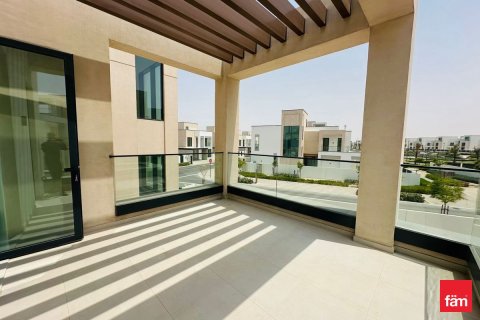 Villa in Dubai 4 bedrooms, 583.5 sq.m. № 95415 - photo 3