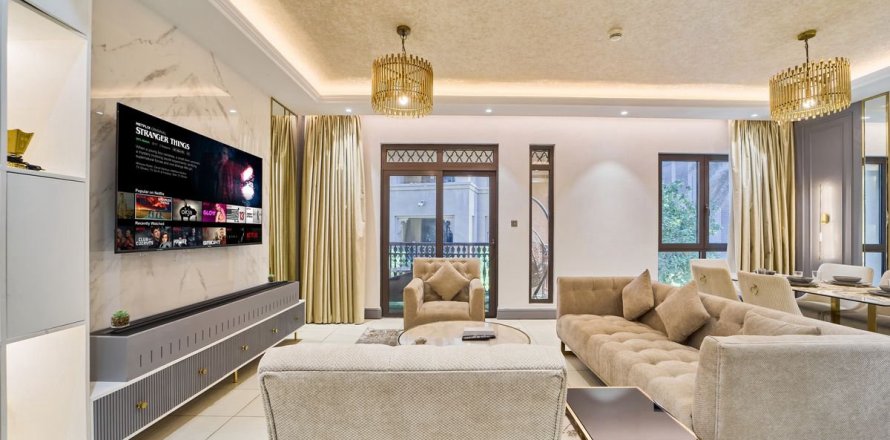 Квартира в Old Town, Дубай, 2 спальни, 129.5м², № 95413