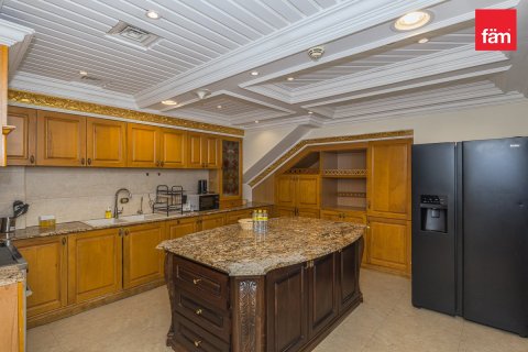 Apartment in Dubai 4 bedrooms, 524.3 sq.m. № 53171 - photo 30