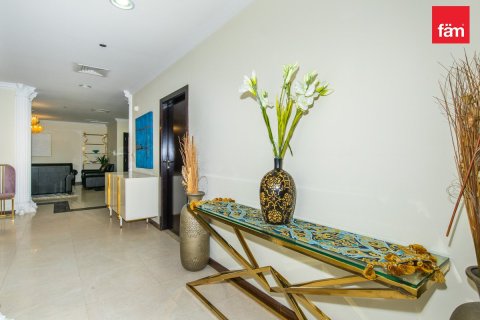 Apartment in Dubai 4 bedrooms, 524.3 sq.m. № 53171 - photo 10