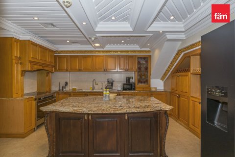 Apartment in Dubai 4 bedrooms, 524.3 sq.m. № 53171 - photo 29