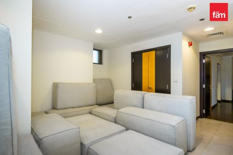 Apartment in Dubai 4 bedrooms, 524.3 sq.m. № 53171 - photo 12