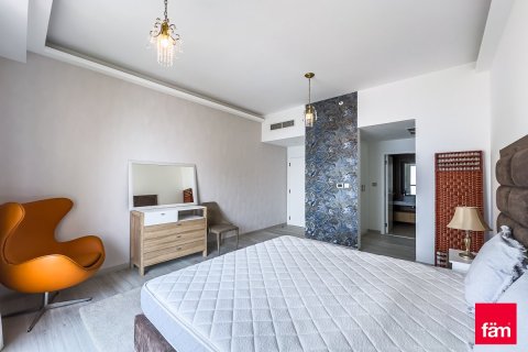 Apartment in Dubai 2 bedrooms, 127.7 sq.m. № 53170 - photo 9