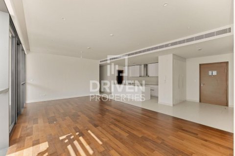 Apartment in City Walk, Dubai 3 bedrooms, 214.98 sq.m. № 126628 - photo 1