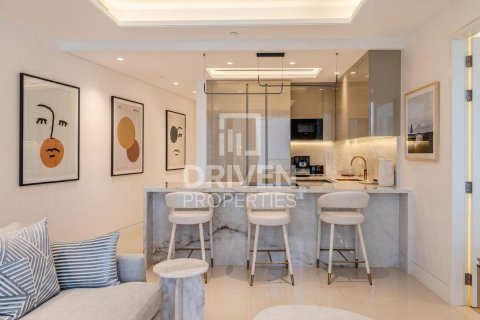 Apartment in The Address Sky View Towers, Downtown Dubai (Downtown Burj Dubai), Dubai 1 bedroom, 107.49 sq.m. № 126630 - photo 5