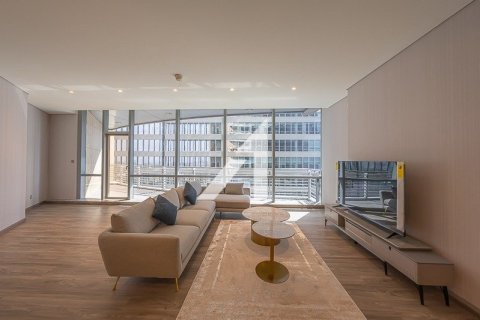 Снять в аренду квартиру в Дубае: 2 спальни, 158.1м², № 70945 - фото 12