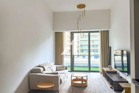 Снять в аренду квартиру в Silverene, Дубай Марина, Дубай: 2 спальни, 102.7м², № 70942 - фото 1