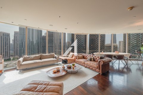 Apartamento en Dubai, 2 dormitorios, 186.5 m², № 70944 - foto 1