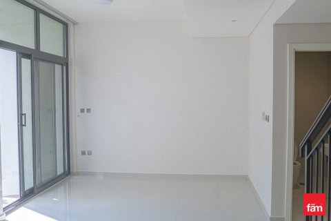 Adosado en Dubai, 3 dormitorios, 151.8 m², № 83487 - foto 2