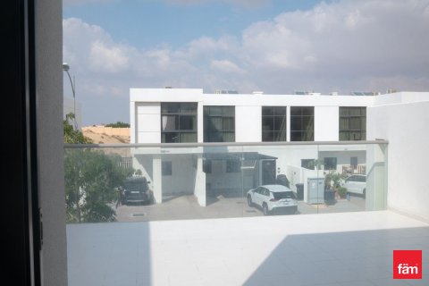 Adosado en Dubai, 3 dormitorios, 151.8 m², № 83487 - foto 15