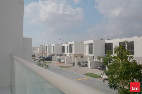 Adosado en Dubai, 3 dormitorios, 151.8 m², № 83487 - foto 16