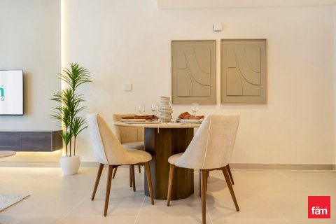 Снять в аренду квартиру в Дубае: 2 спальни, 105.9м², № 83484 - фото 7