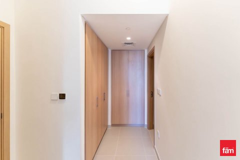 Снять в аренду квартиру в Дубае: 2 спальни, 105.9м², № 83484 - фото 11