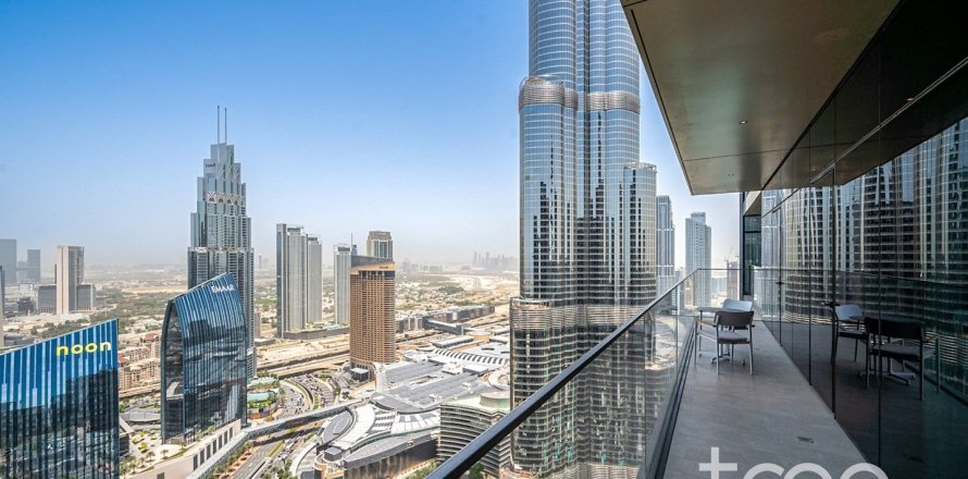 Apartamento en Burj Khalifa, Dubai, 3 dormitorios, 165.55 m², № 119360