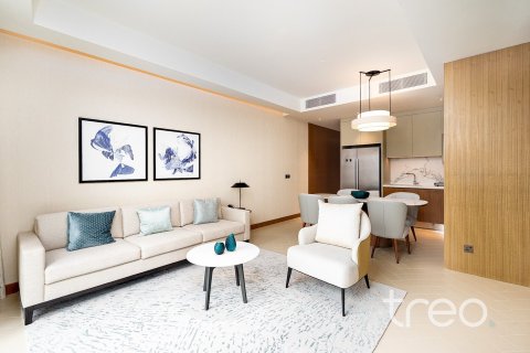 Apartamento en Burj Khalifa, Dubai, 3 dormitorios, 165.55 m², № 119360 - foto 2