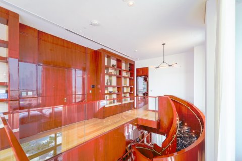 Ático en Jumeirah, Dubai, 6 dormitorios, 1405 m², № 100376 - foto 4