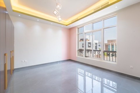 Maison de ville à Nadd Al Sheba, Dubai, 6 chambres, 930 m², № 100366 - photo 15